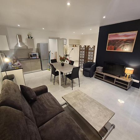Chez Emilie Et John Apartment Сент Етиен Екстериор снимка